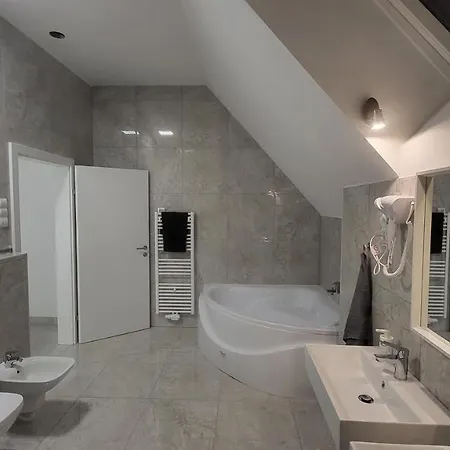 Wienerwald Golf Club Vila Velm